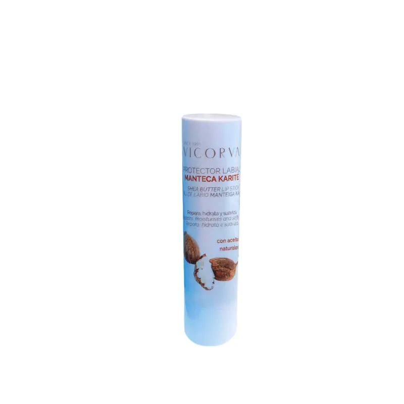 Envase cilíndrico vertical del protector labial de manteca de karité Vicorva sobre fondo blanco aislado.
