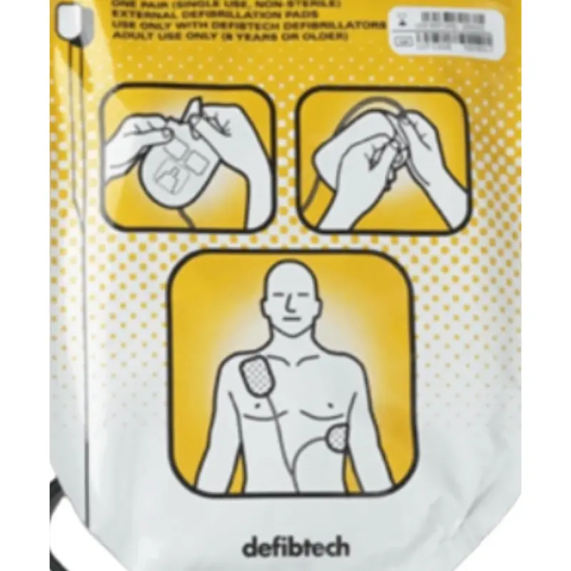 Detalle superior del reverso de los electrodos de adulto para desfibrilador Defibtech Lifeline con instrucciones de uso.