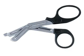 Tijera de vendaje de 18 cm de acero inoxidable con mango ergonómico negro sobre fondo blanco.